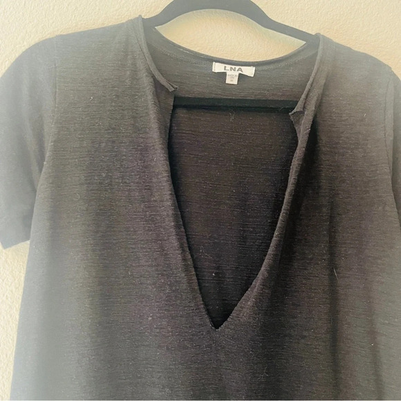 LNA Deep V neck Tee - Picture 3 of 3
